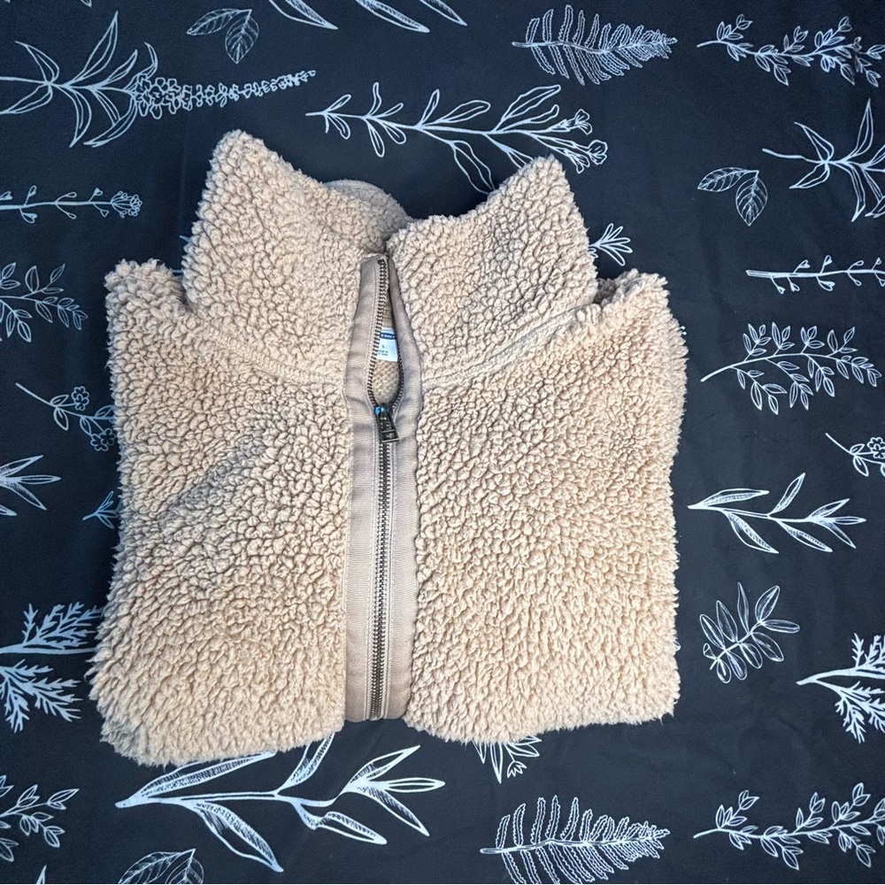 Old Navy Tan Sherpa Jacket - Picture 5 of 5